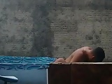 Video de flagra amador da sua vizinha dando na piscina