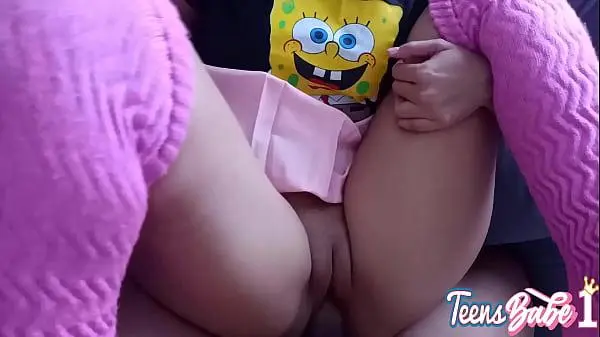 Lola Benvenutti Pelada encanta padrasto com sua bunda gigante e pertinho